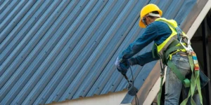 نحوه اجرای سقف شیروانی با ورق گالوانیزه