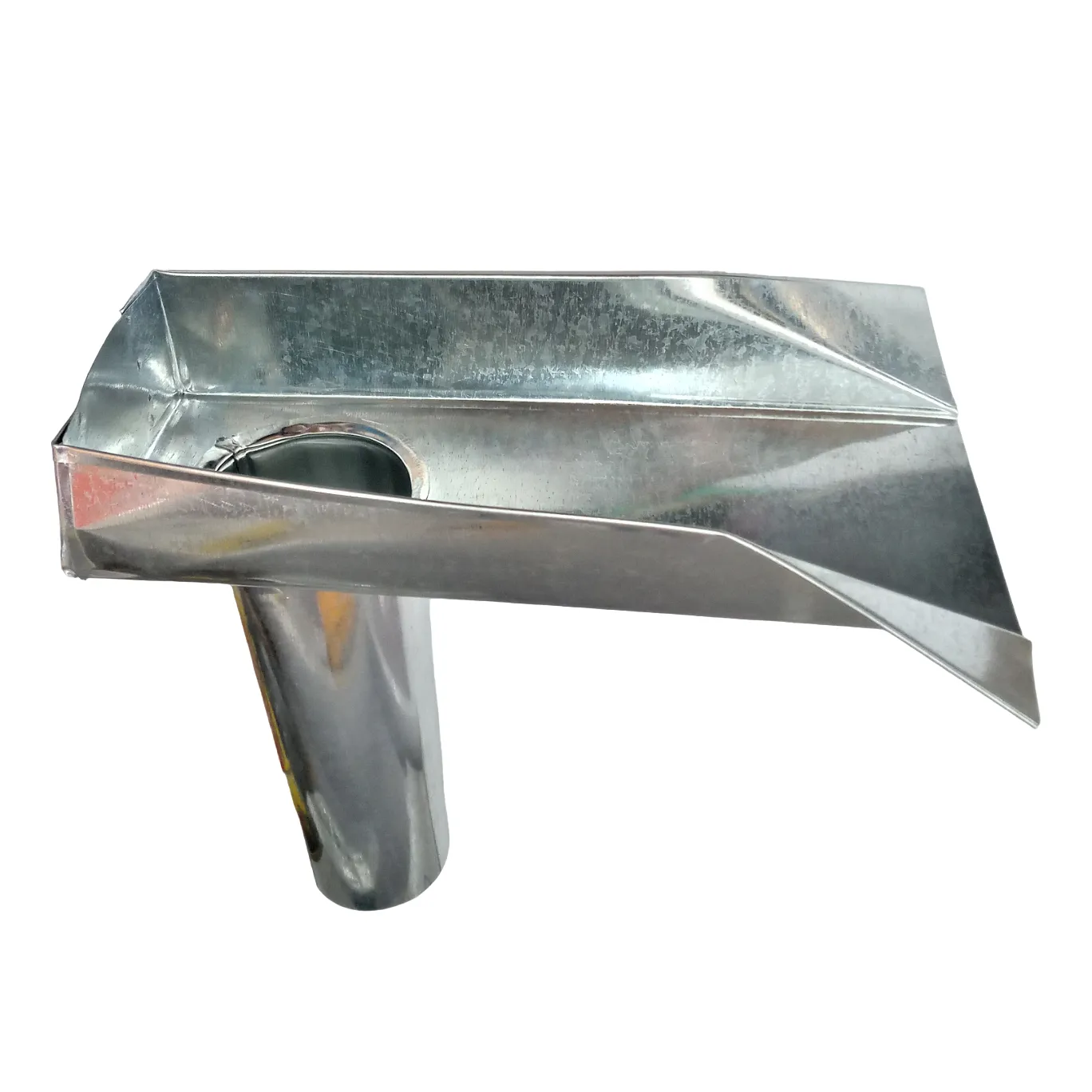 نصب اصولی ناودانی گالوانیزه پشت بام؛ نکات فنی و اجرایی