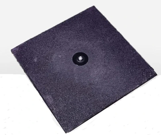 نصب پایه فلزی پرچم